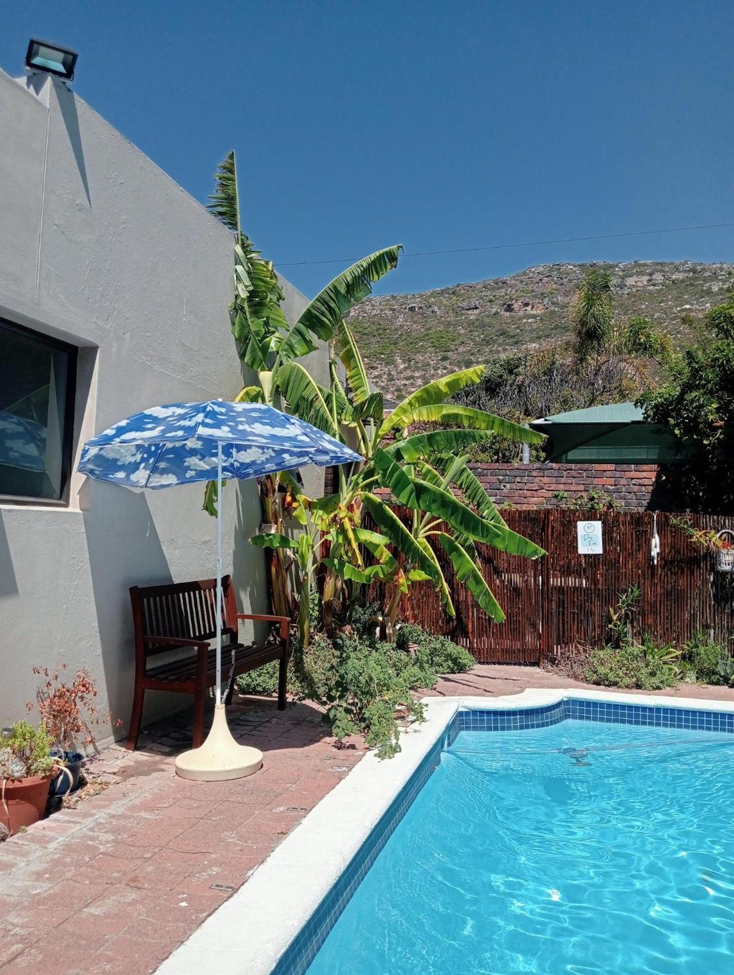 The Pool Cottage Fish Hoek Exterior foto
